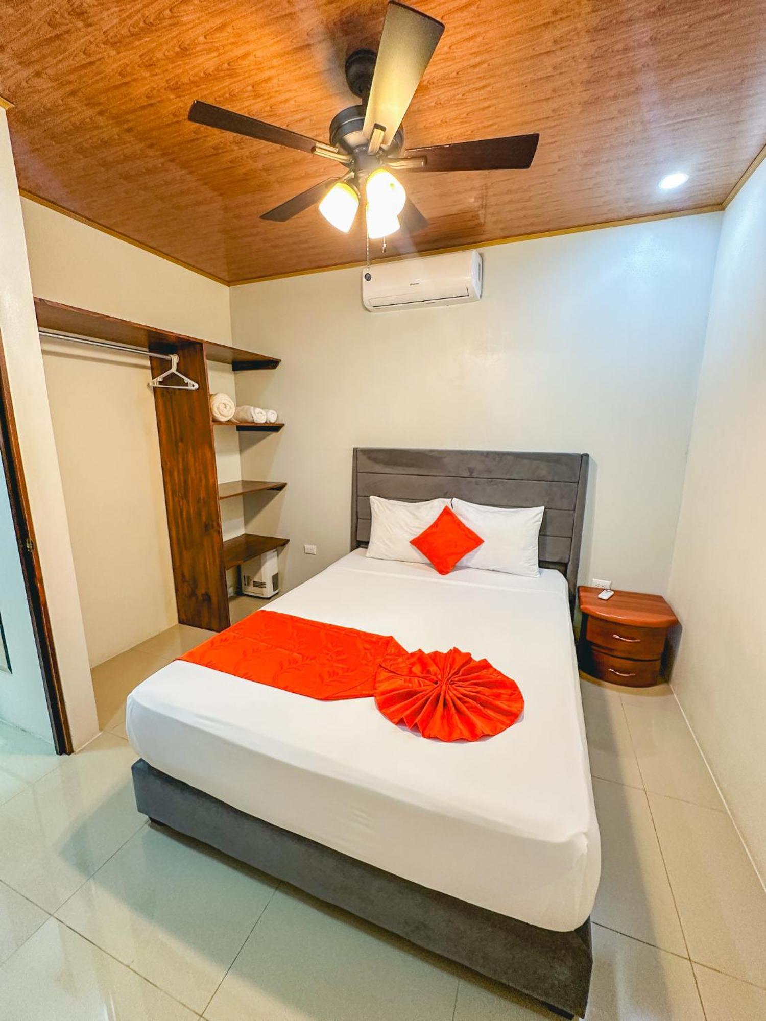 La Fortuna Donwtown Dreams Extérieur photo
